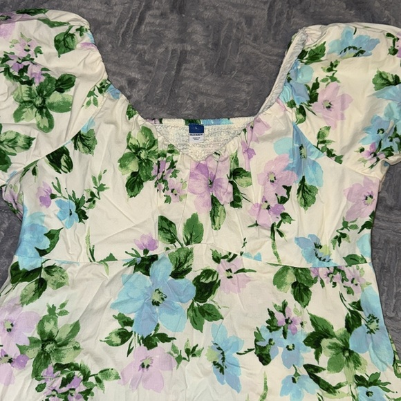 Beautiful Old Navy Dress Large Floral - Picture 8 of 14